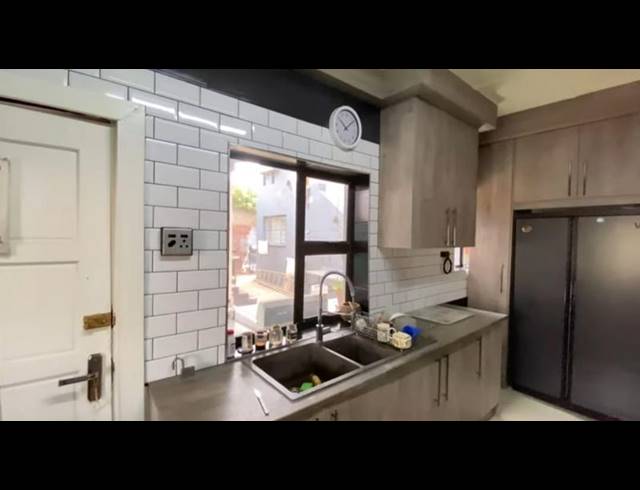 4 BEDROOM PROPERTY TO RENT IN CROSBY